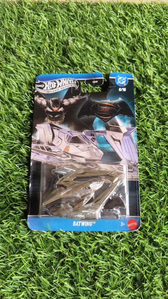 Hot Wheels BatWing (Silver Series) (Silver)