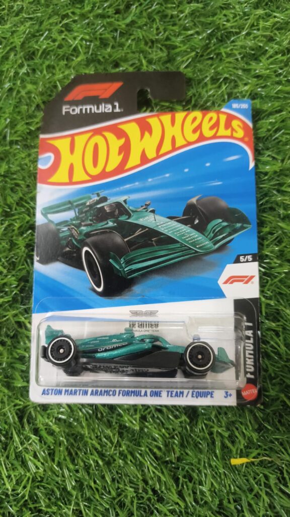 Hot Wheels Aston Martin Armaco Formula One Team F1 (Green)